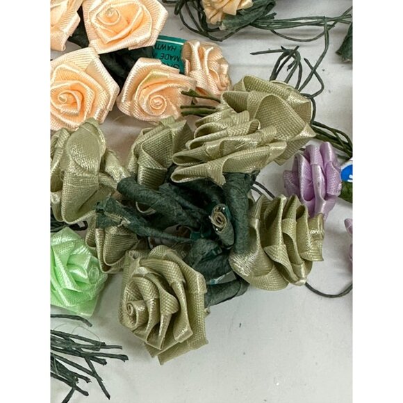 Lot of Mini Silk Rosebuds Assorted Fabric Flowers Craft Floral Decorative Set - Picture 6 of 8